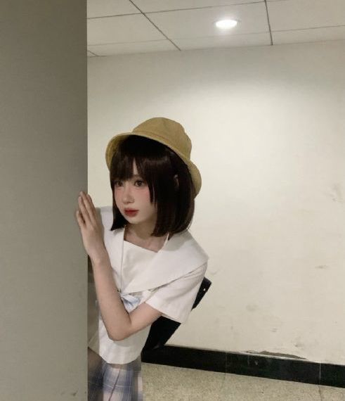 《免费观看满18岁电视剧》_国产剧免费在线播放