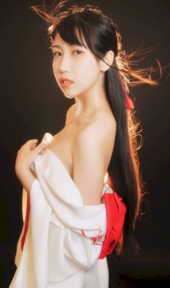 女教师麻美由真中文字幕_1080电影在线观看